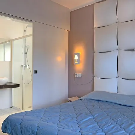 Villa 10P 5 Bedr Free Wifi Private Pool Airco Satv * L' Escala