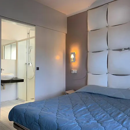 Semesterbostad 10p 5 Bedr Free Wifi Private Pool Airco Satv