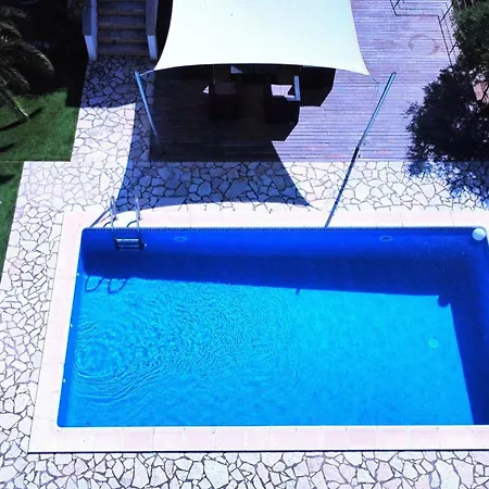 10p 5 Bedr Free Wifi Private Pool Airco Satv Semesterbostad L' Escala