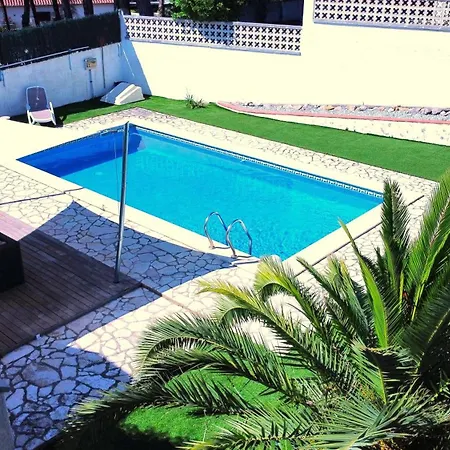 10p 5 Bedr Free Wifi Private Pool Airco Satv *